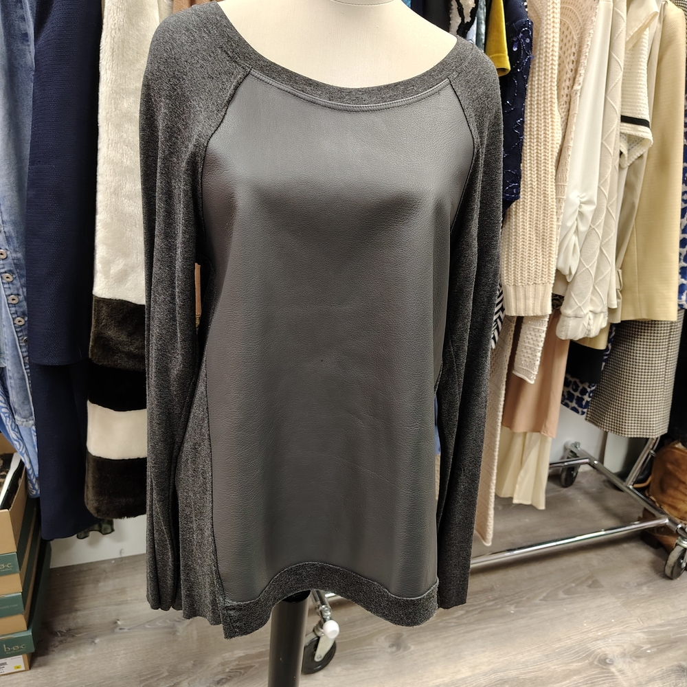 Michael Stars Charcoal Long Sleeve Top